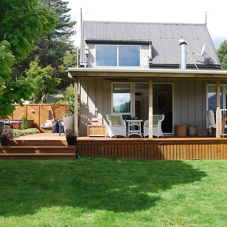 Private Cottage With Spa And Amazing Lake Views Closeburn 외부 사진