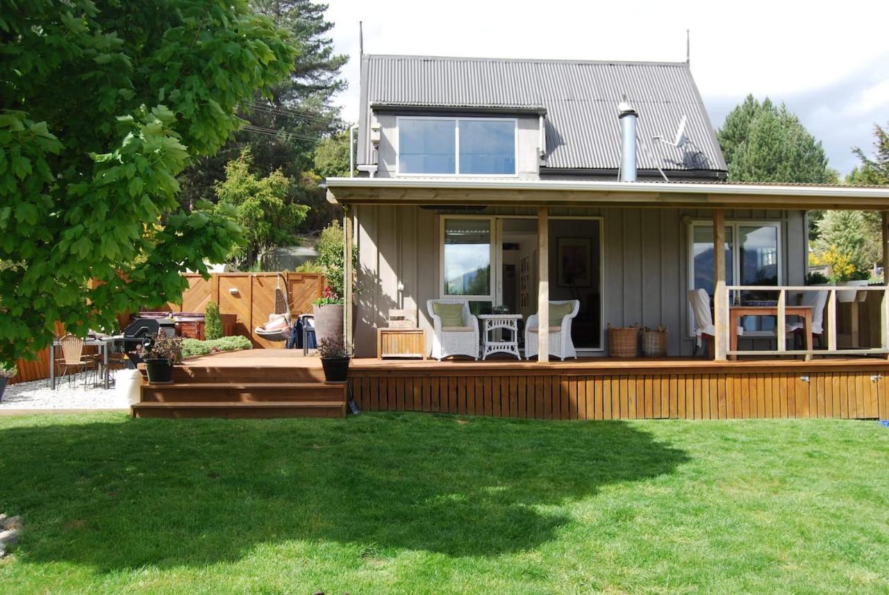 Private Cottage With Spa And Amazing Lake Views Closeburn 외부 사진